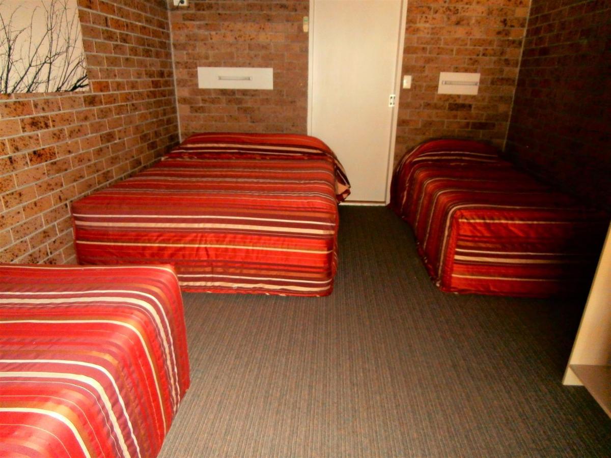 The Canungra Motel Exteriör bild
