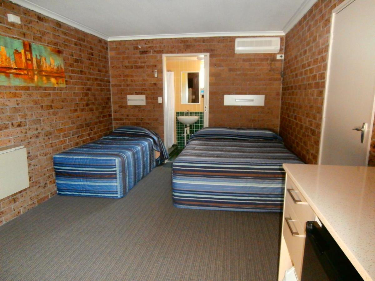 The Canungra Motel Exteriör bild